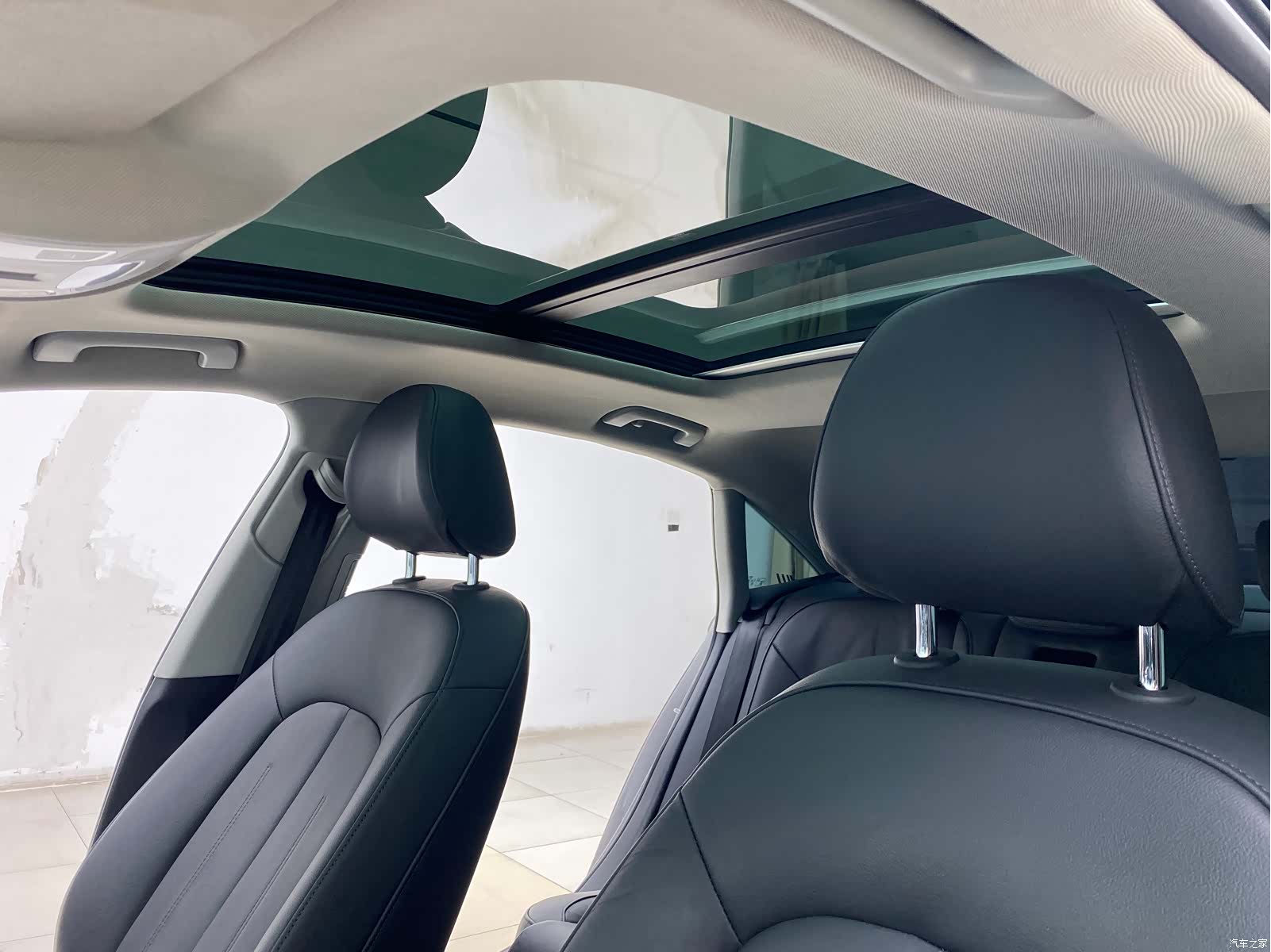 Audi A6L, 2017 12