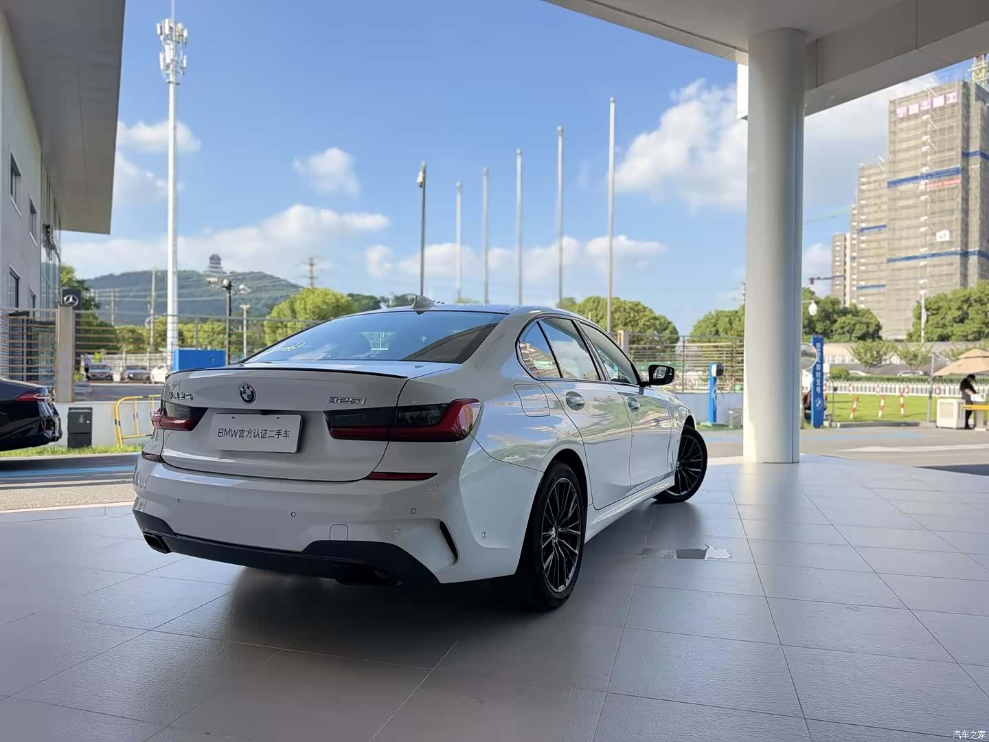 BMW 3 Series, 2022 все фото