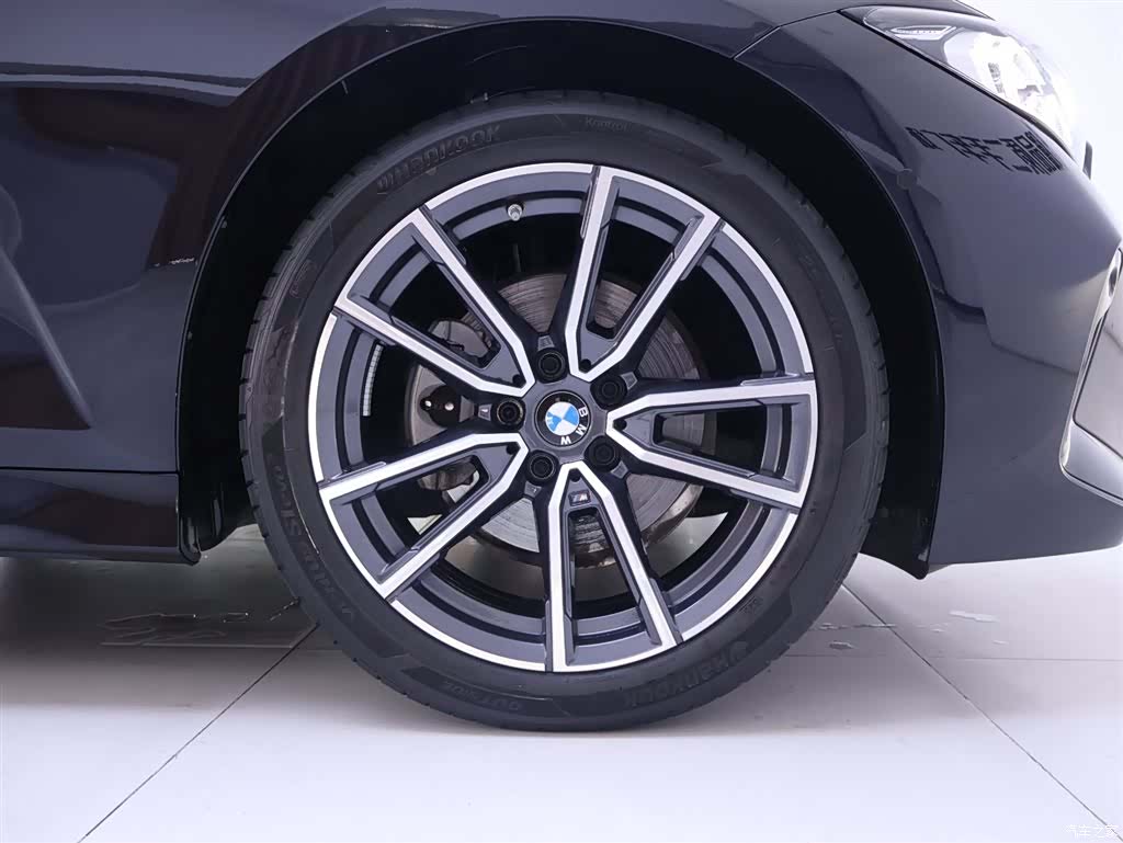 BMW 3 Series, 2025 6