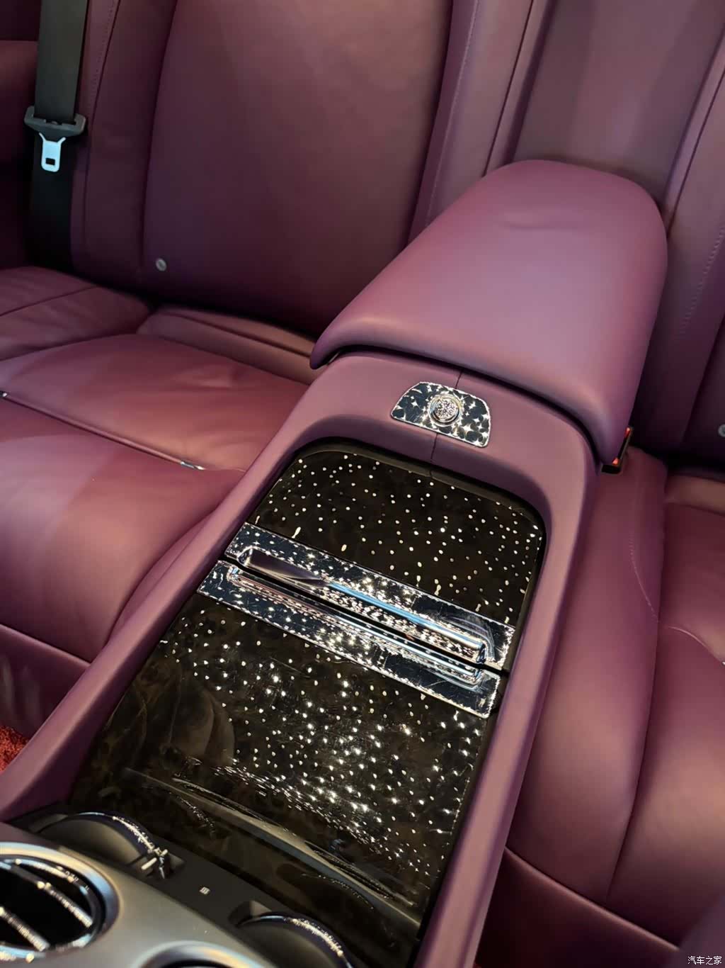 Rolls-Royce Wraith, 2017 10