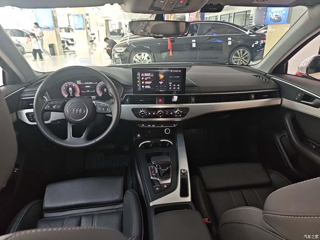 Audi A4L, 2021 10