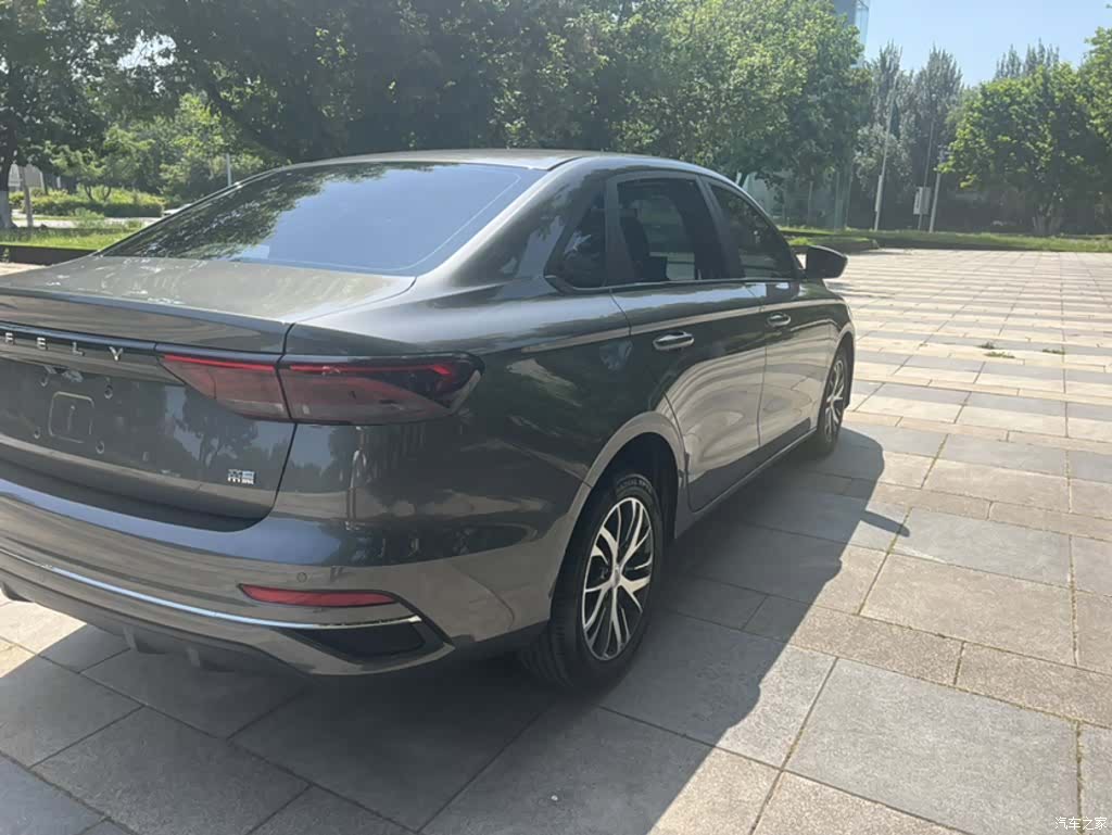 Geely Emgrand, 2024 8