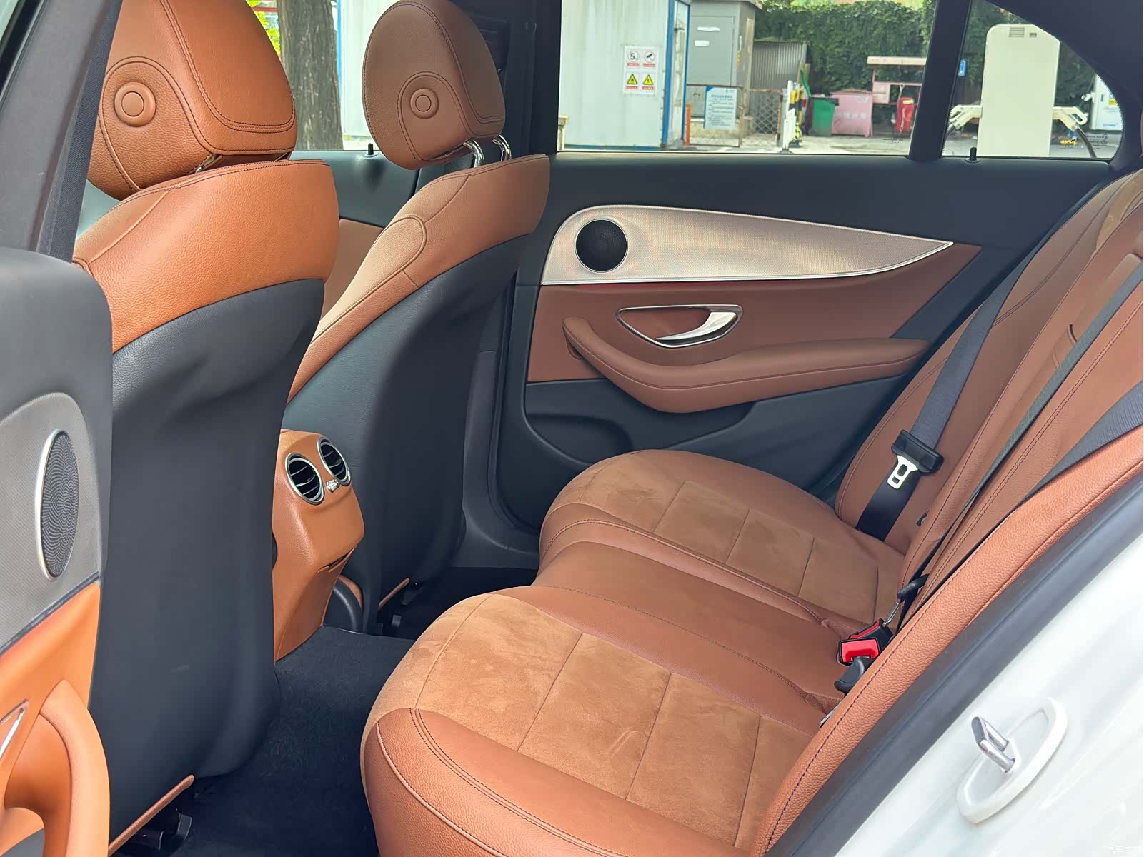 Mercedes-Benz E-Class, 2018 24