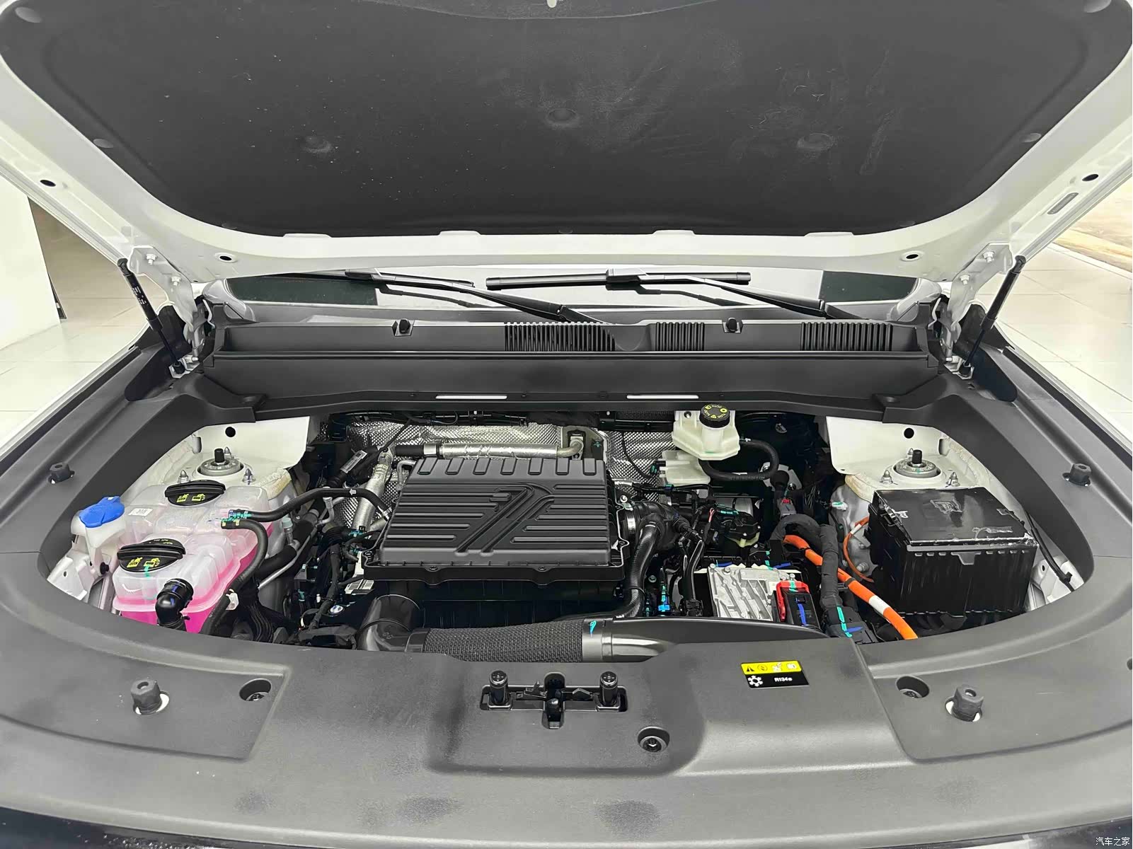Jetour T1, 2025 24