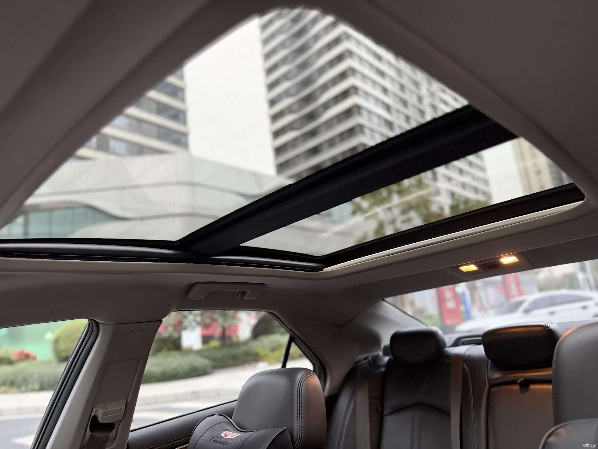 Cadillac CTS, 2011 18