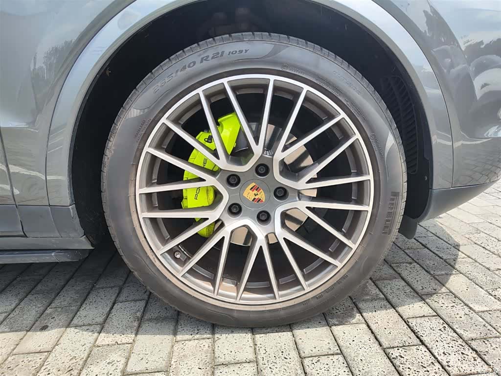 Porsche Cayenne, 2021 9