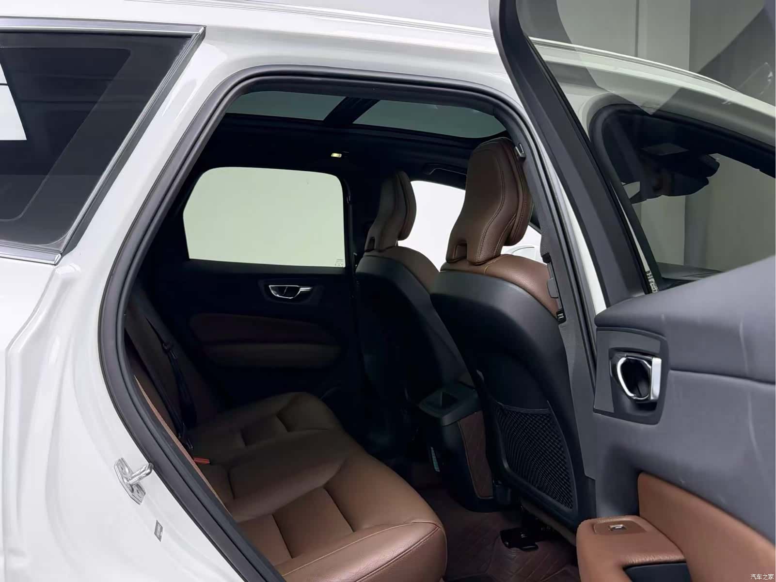 Volvo XC60, 2022 9