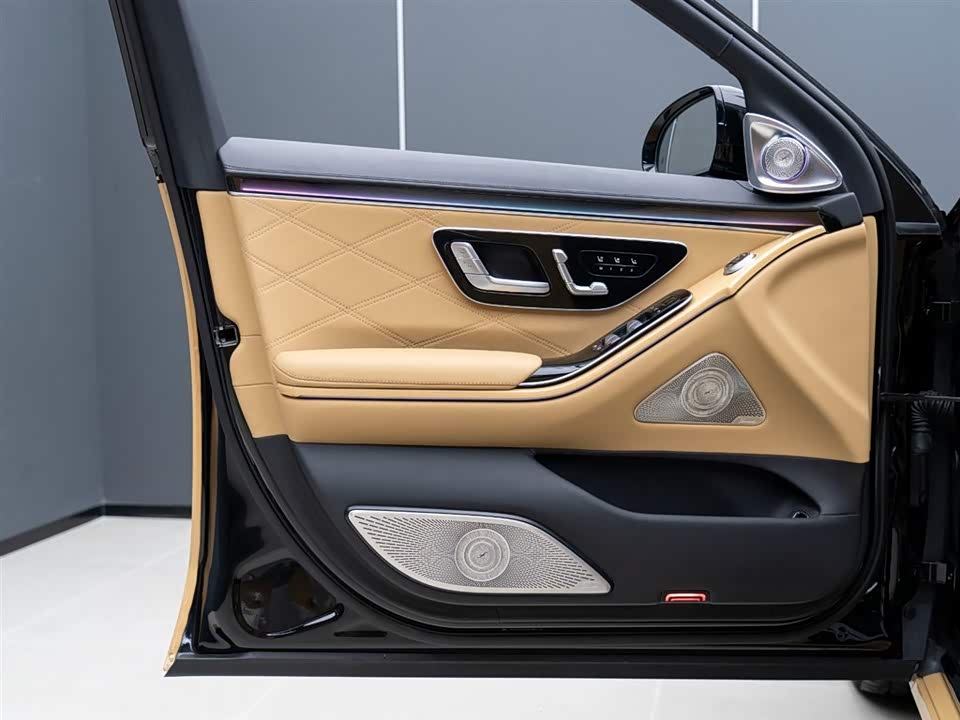 Mercedes-Benz Maybach S-class