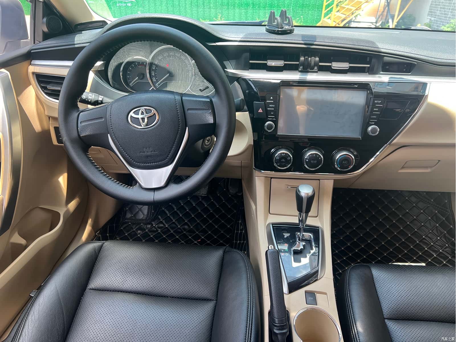 Toyota Corolla, 2014 8