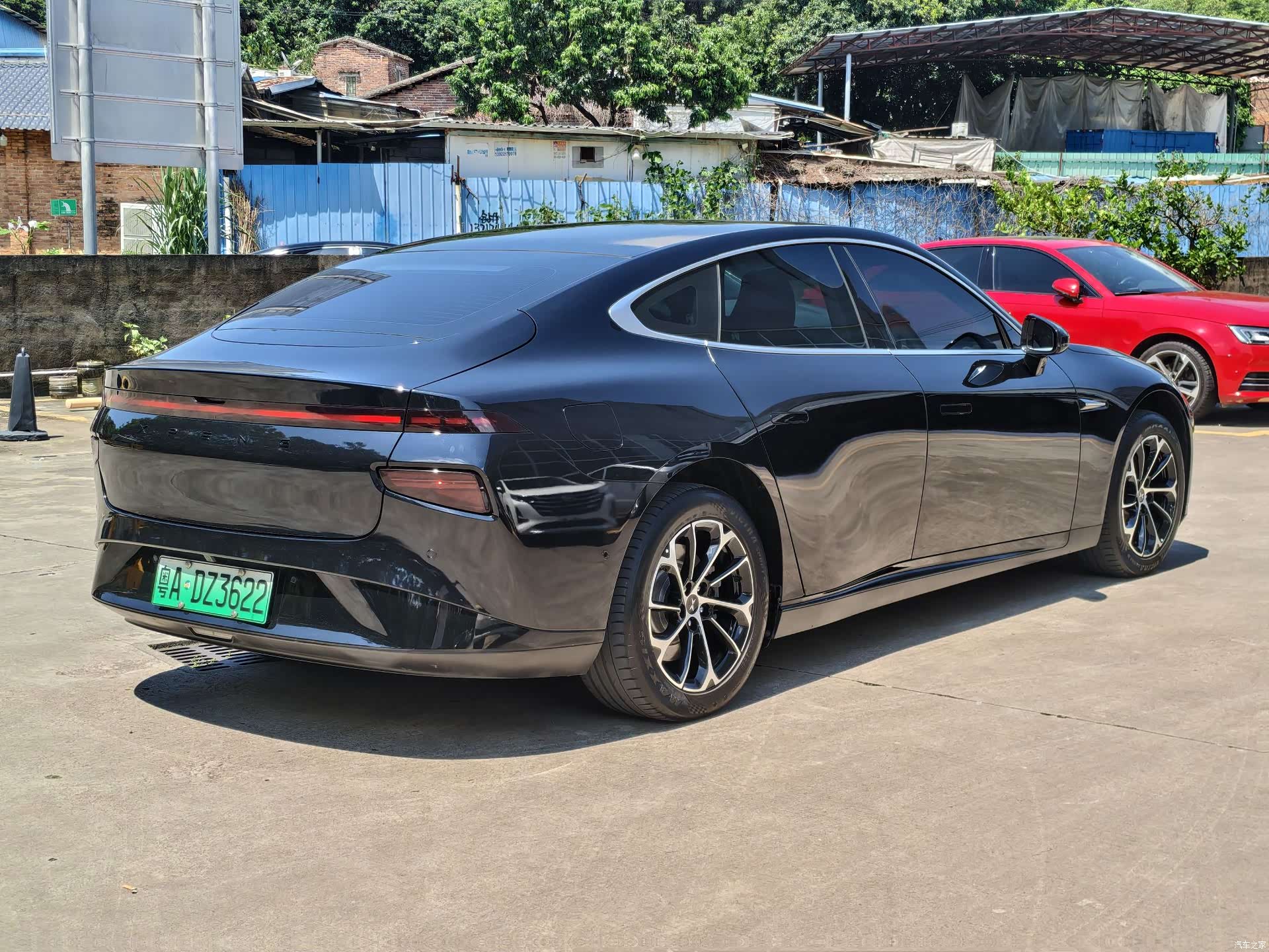 Xpeng P7, 2021 4