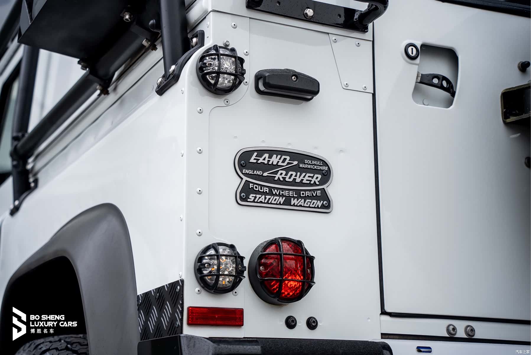 Land Rover Defender, 2015 30