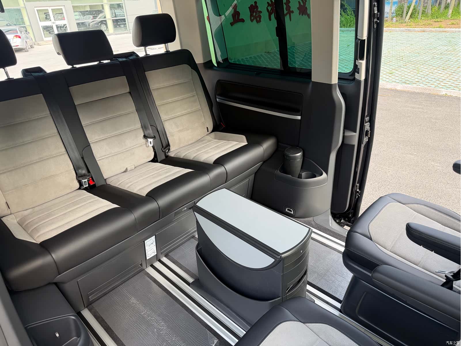 Volkswagen 7, 2017 16