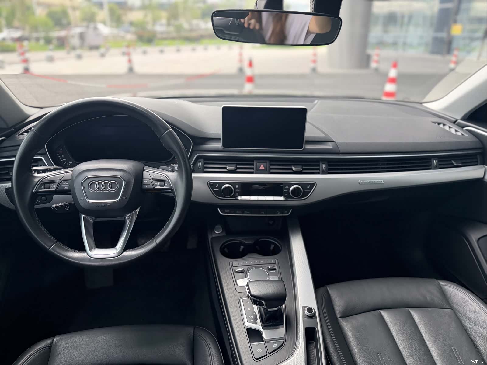 Audi A4, 2017 12