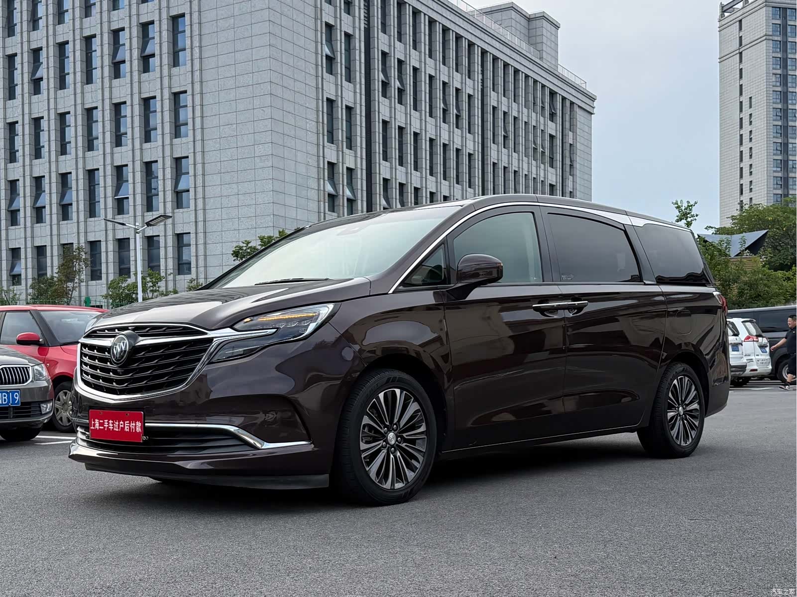 Buick GL8, 2021 2
