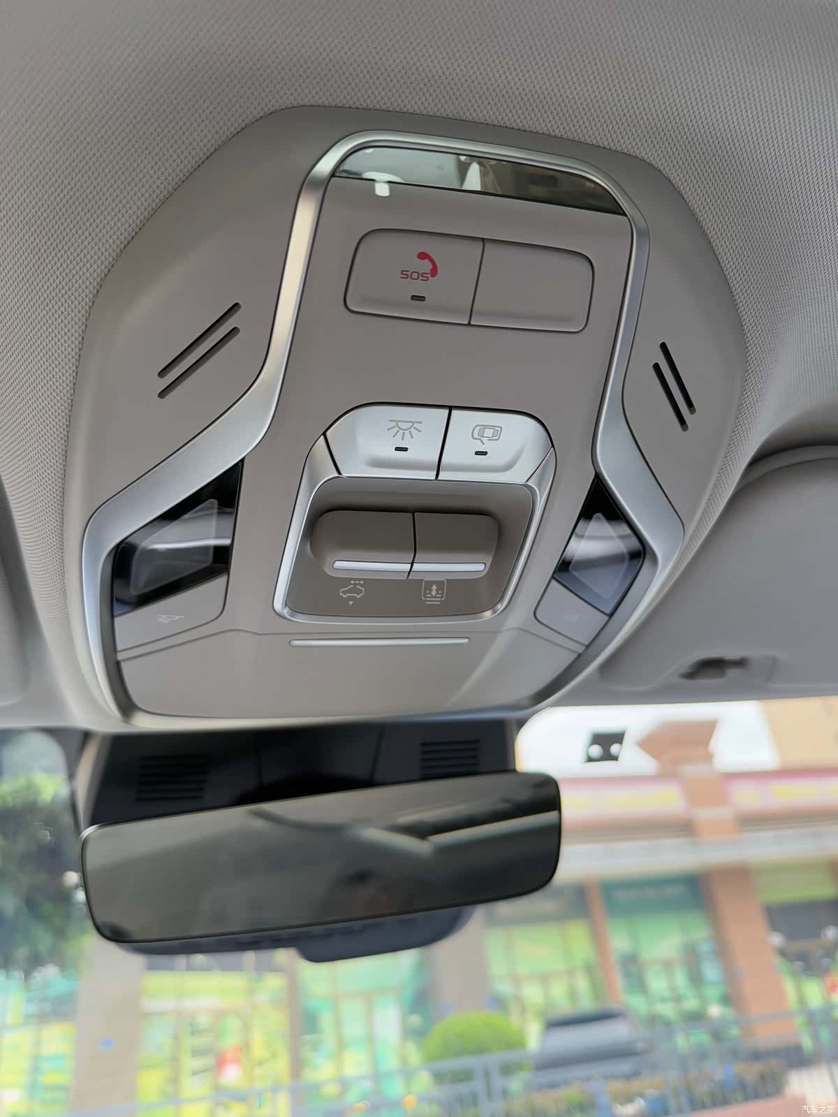 Geely Preface, 2024 28