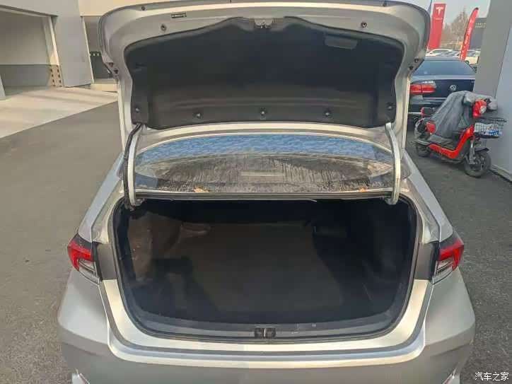 Toyota Corolla, 2020 11