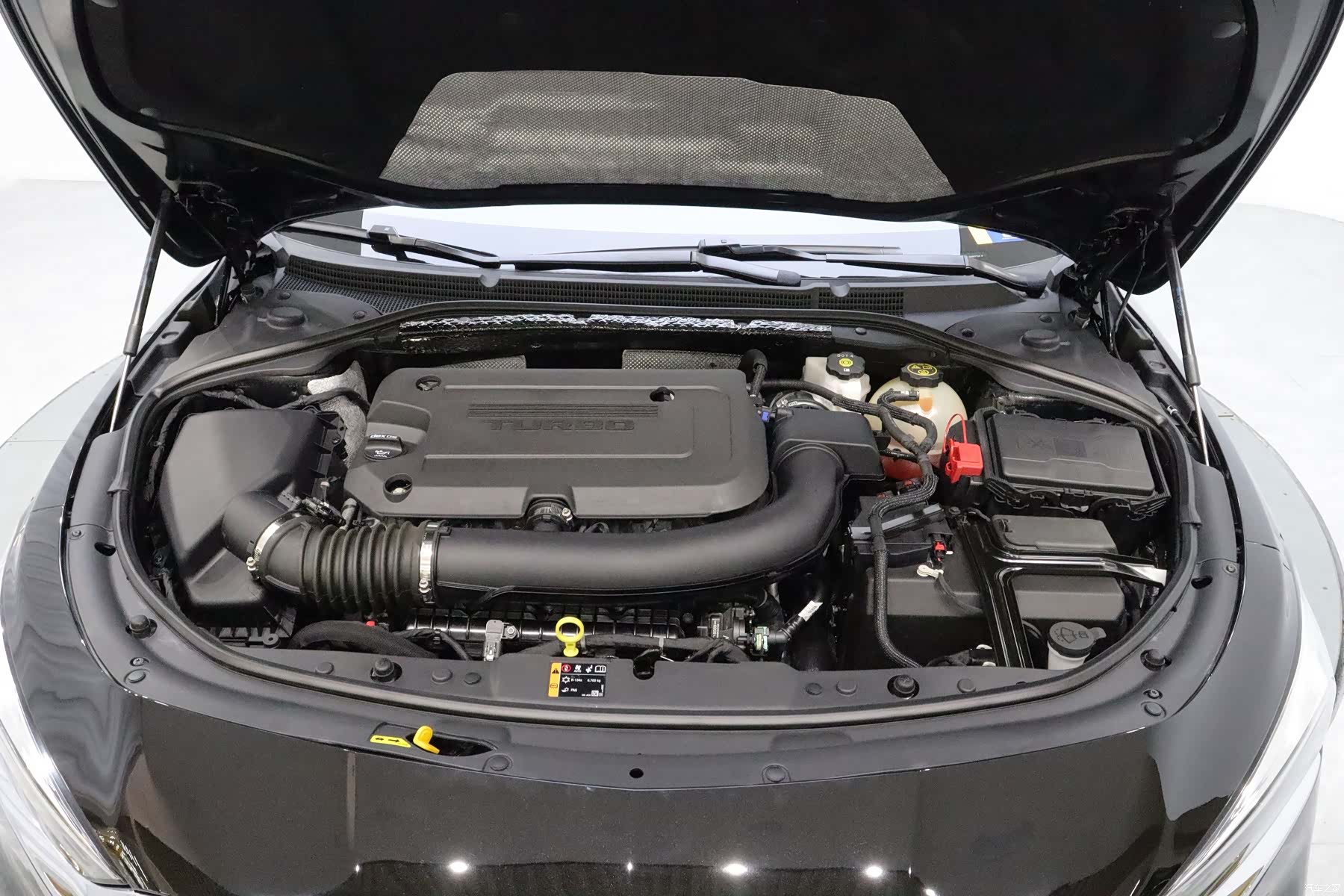 Buick LaCrosse, 2022 11