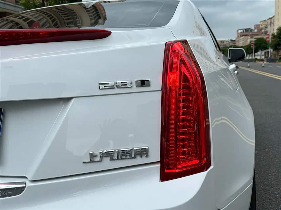 Cadillac ATS-L