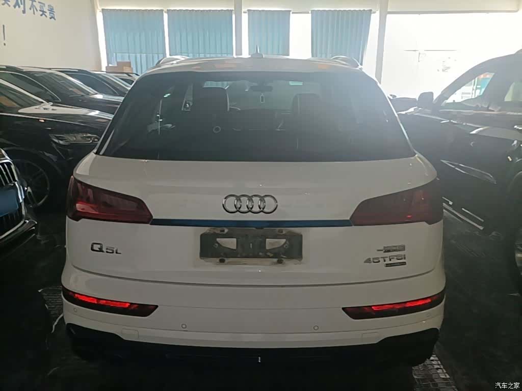 Audi Q5L, 2019 6