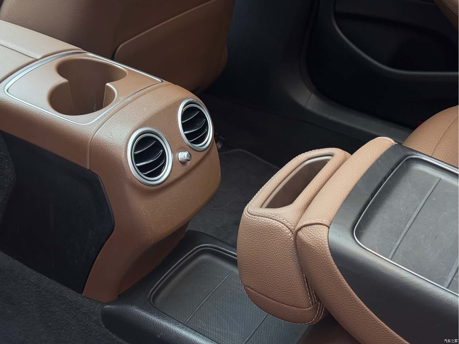 Mercedes-Benz E-Class, 2018 20