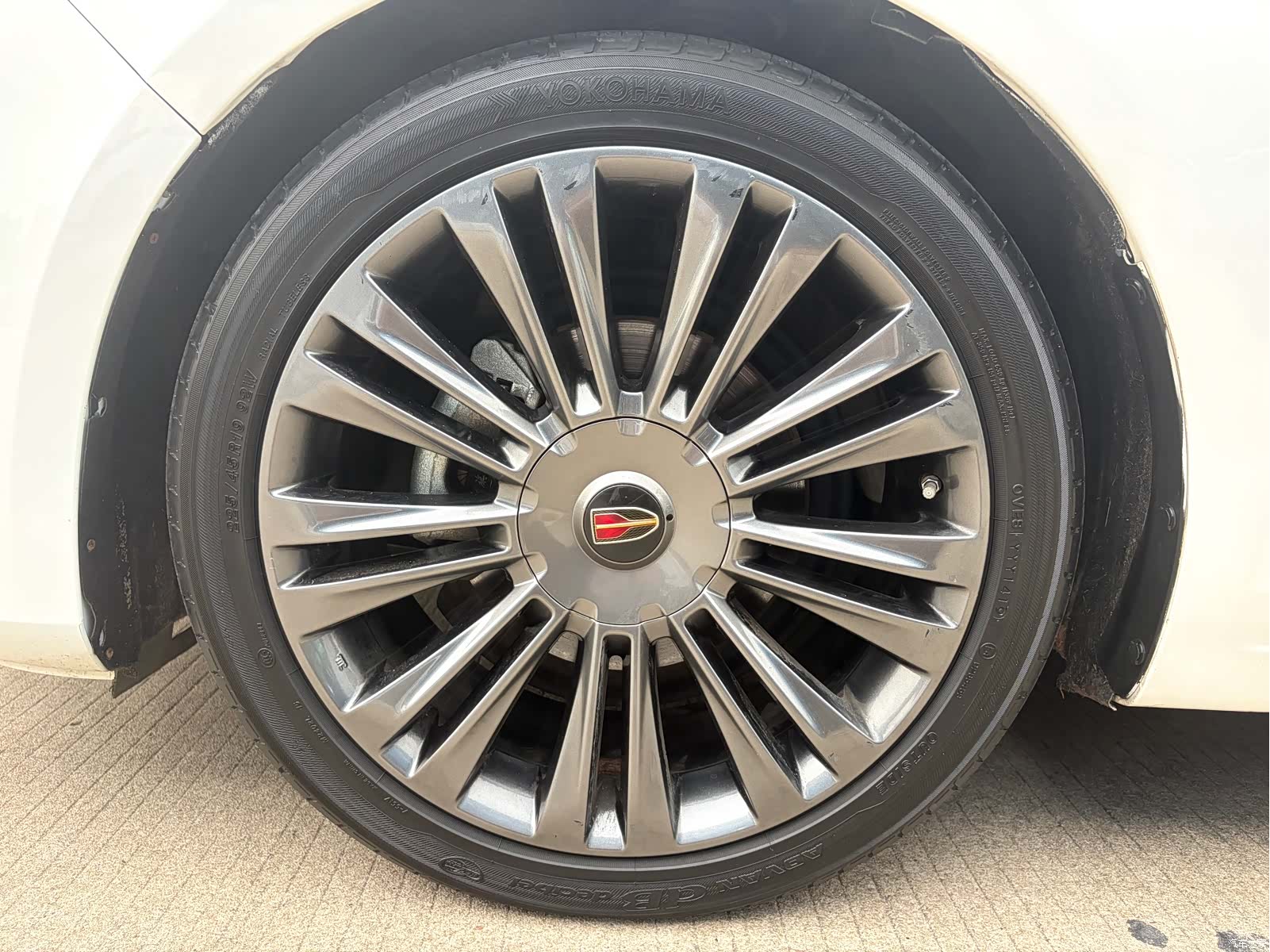 Hongqi H5, 2019 10