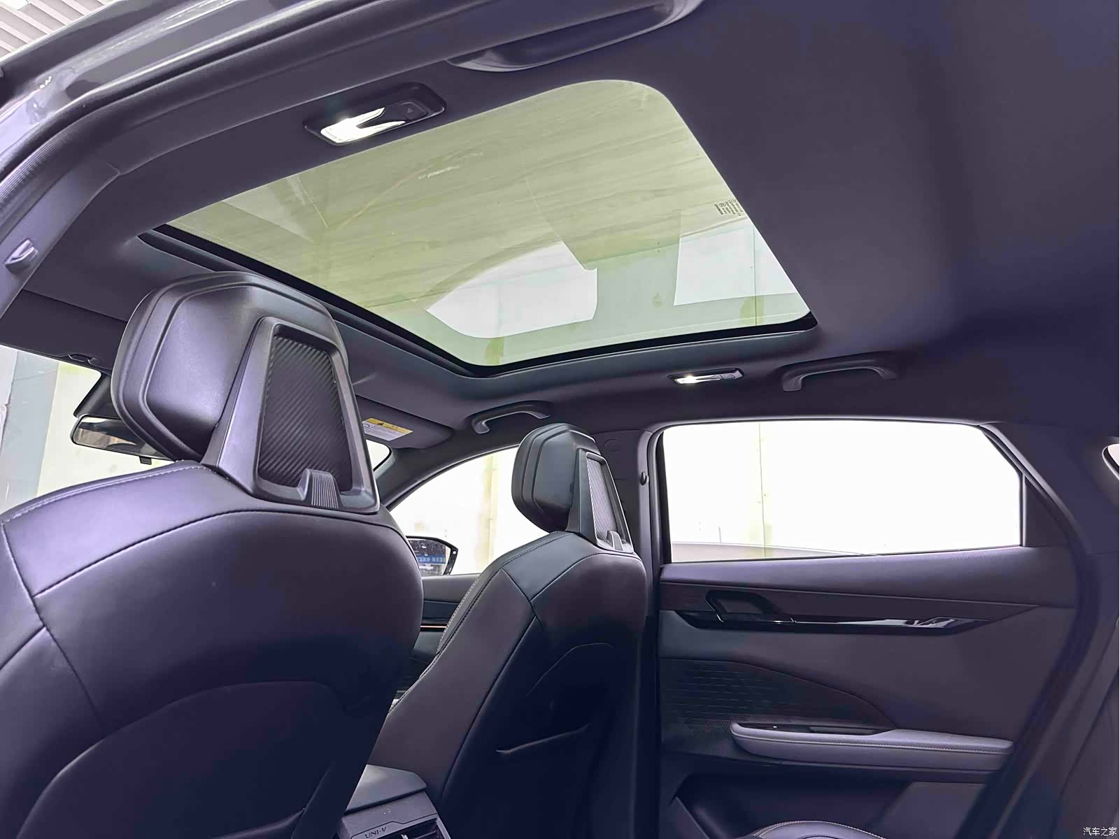 Changan UNI-V, 2023 9