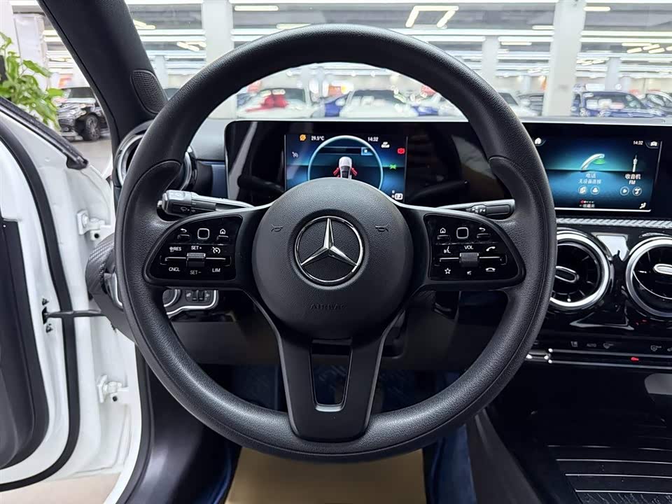Mercedes-Benz Class A