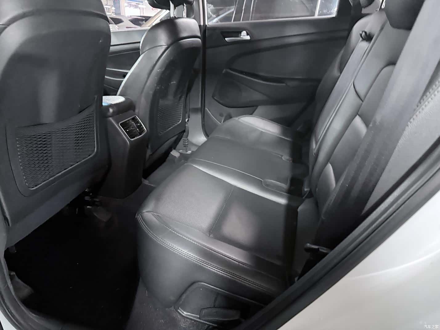 Hyundai Tucson, 2016 9