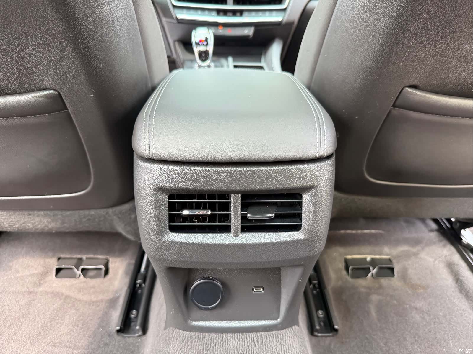 Cadillac CT5, 2021 27