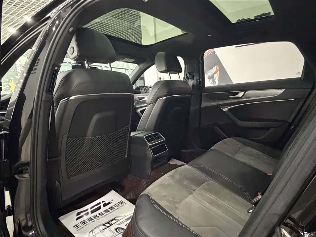 Audi A6L, 2019 11
