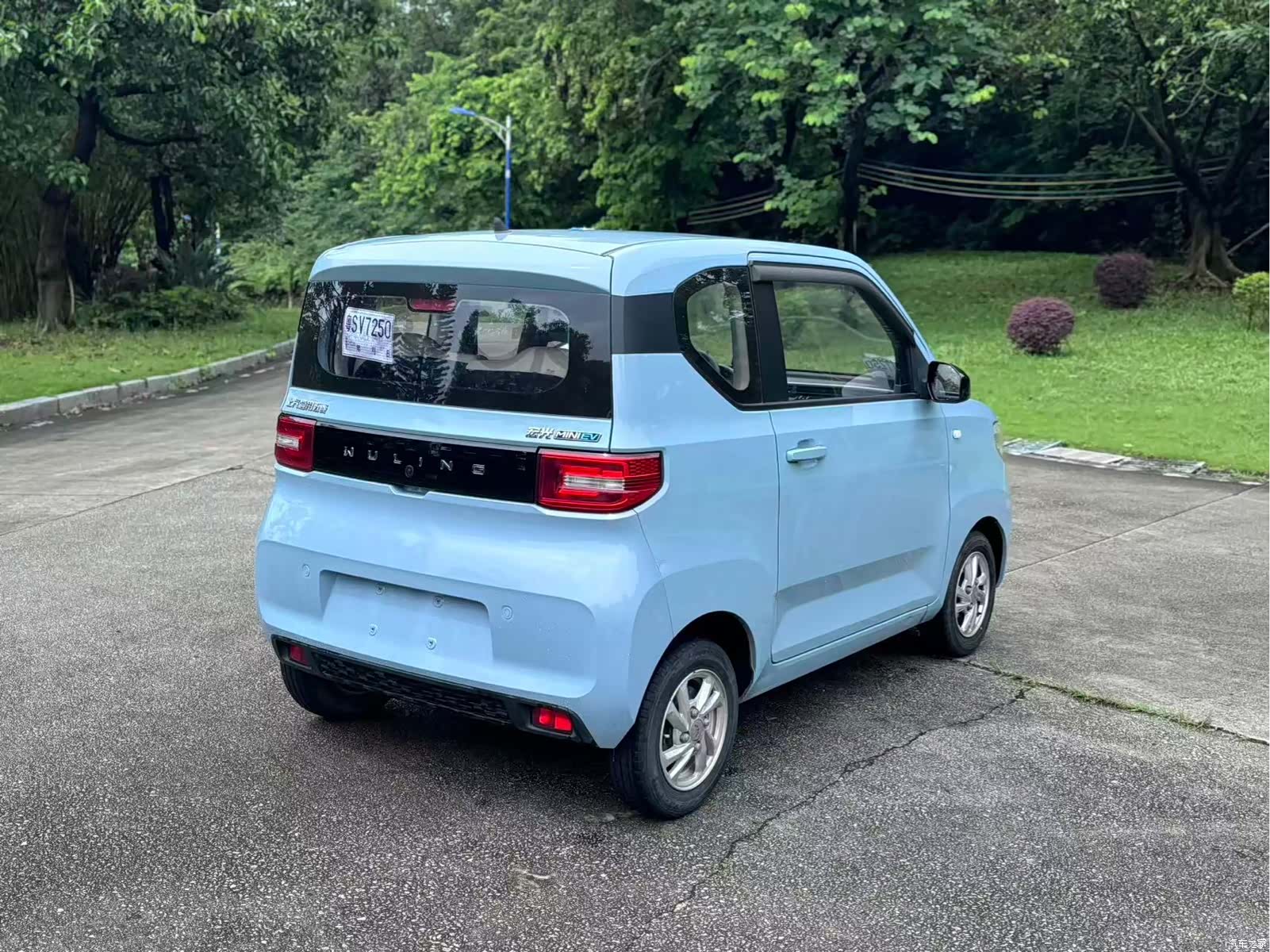 Wuling MINIEV, 2020 8
