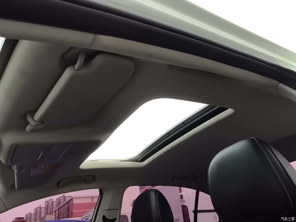 Roewe i5, 2021 14