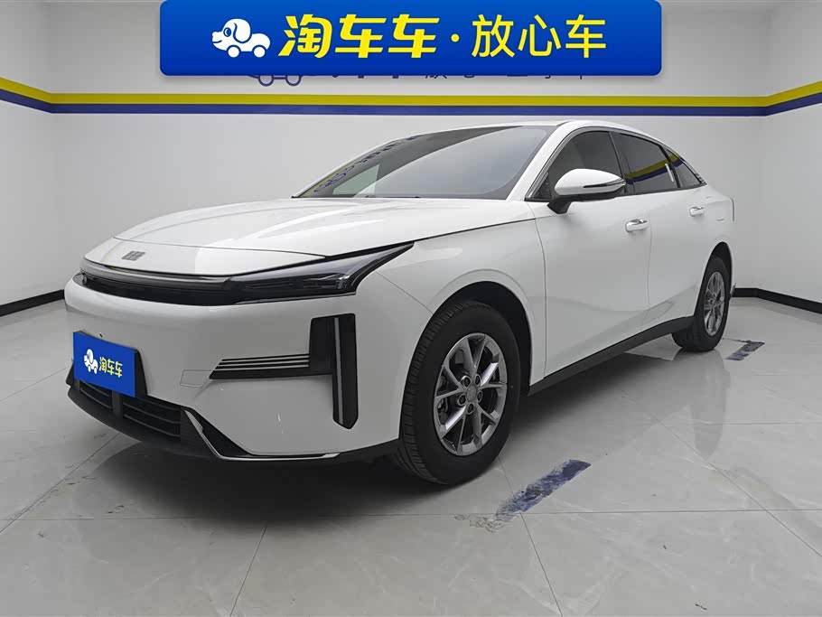 Geely Galaxy L6