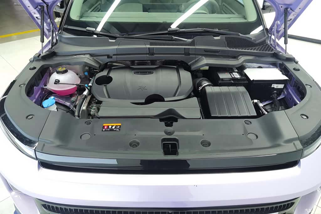 Geely Icon, 2026 10