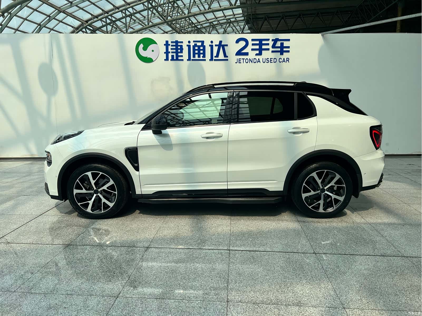 Lynk & Co 01, 2021 6