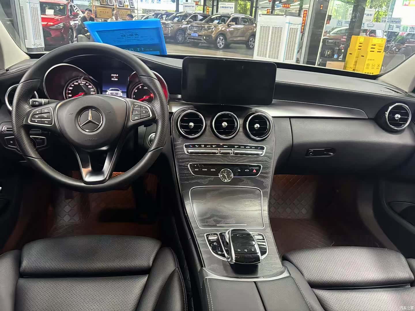 Mercedes-Benz C-Class, 2016 11