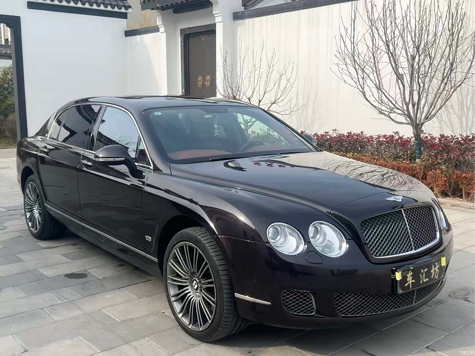Bentley Flying Spur, 2011 8