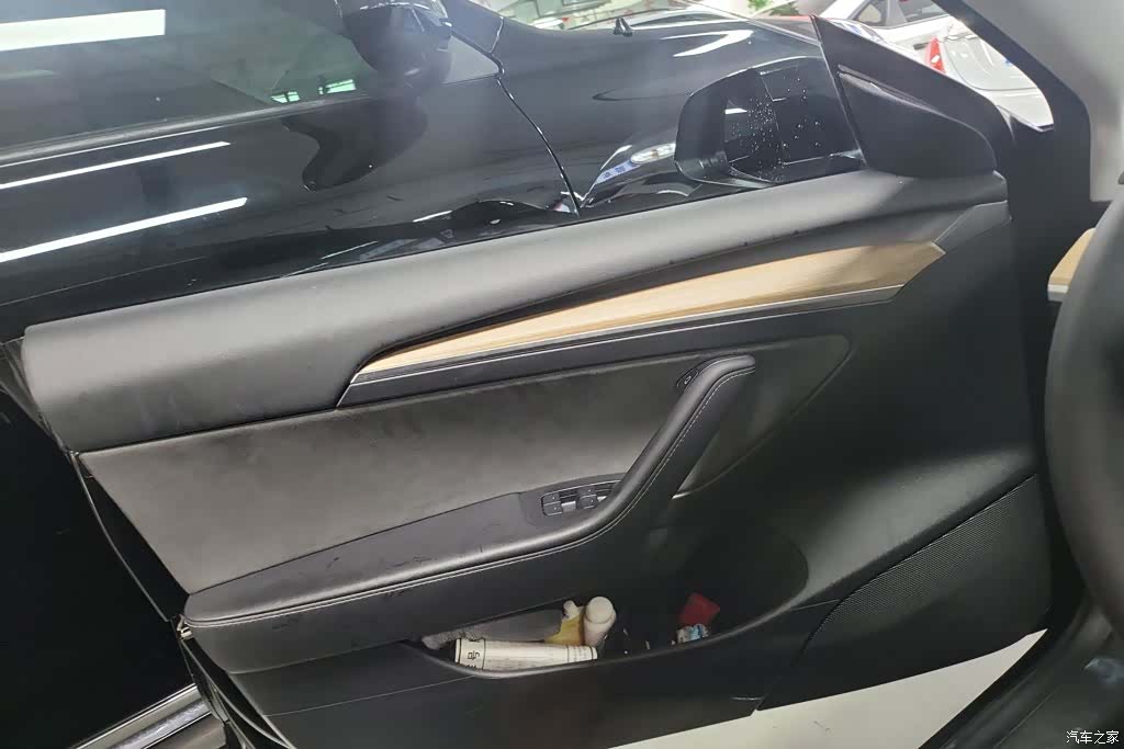 Tesla Model 3, 2022 7