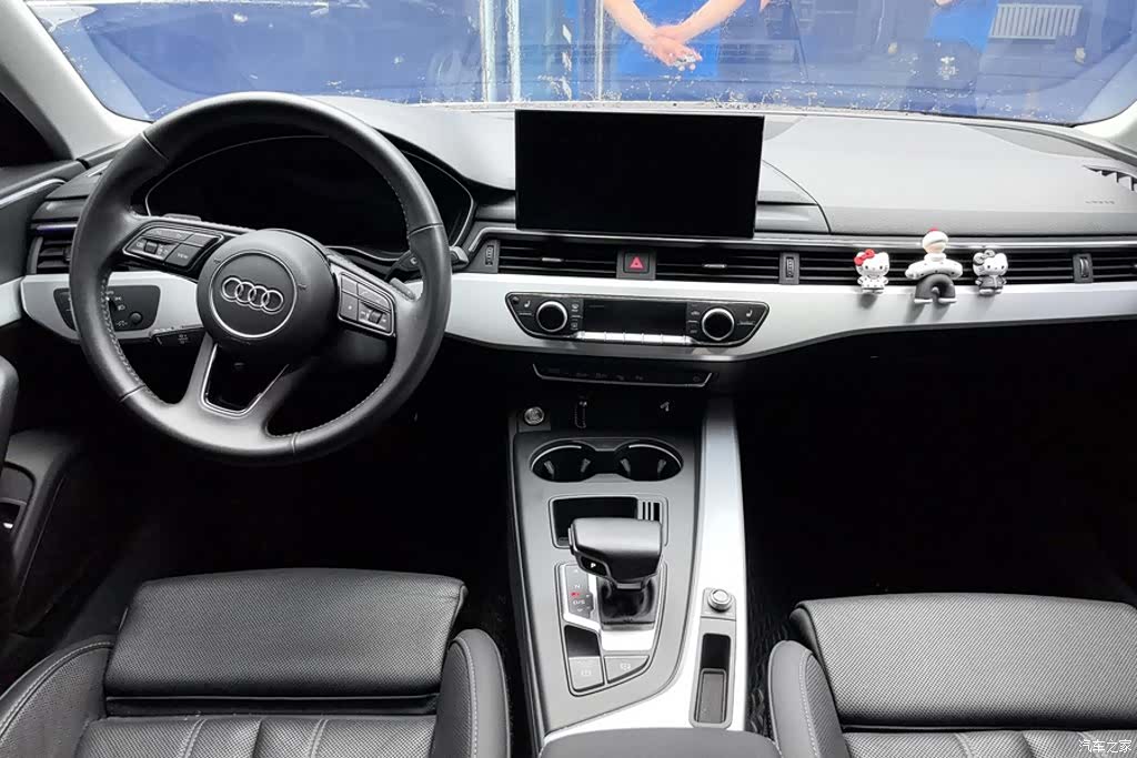 Audi A4L, 2021 12