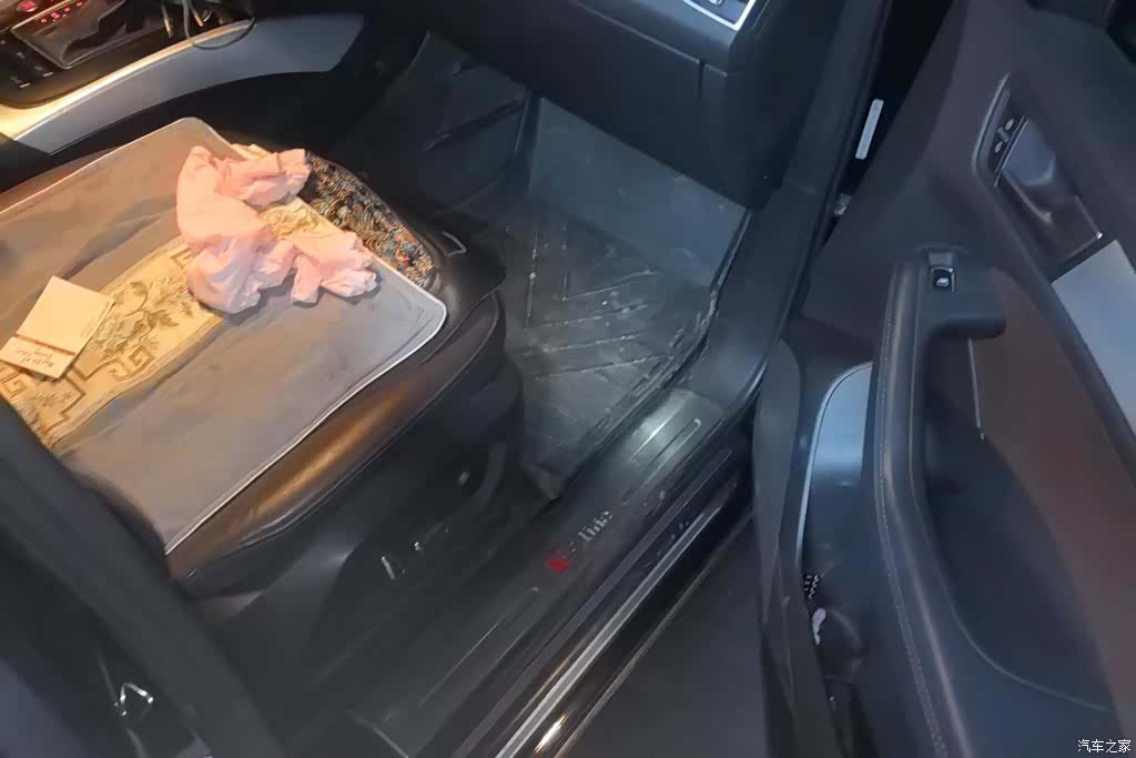 Audi Q5, 2018 8
