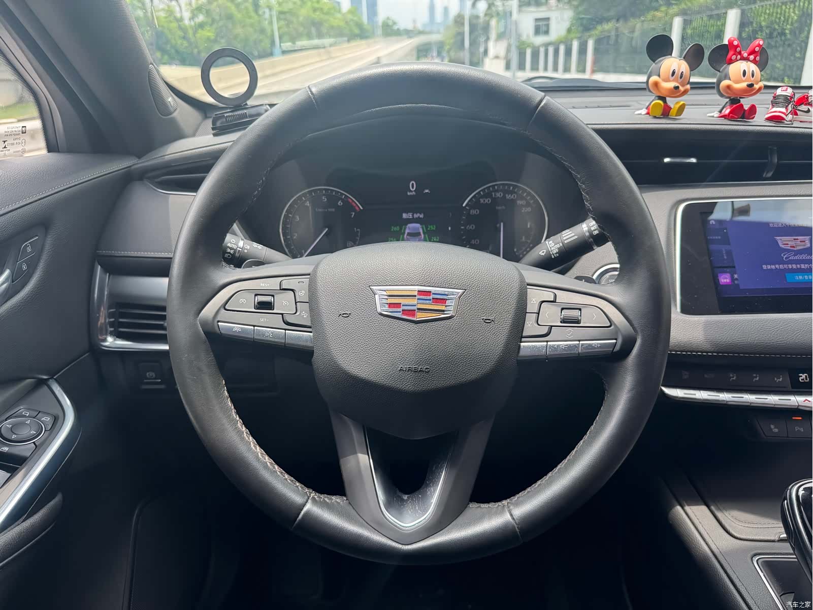 Cadillac XT4, 2023 9