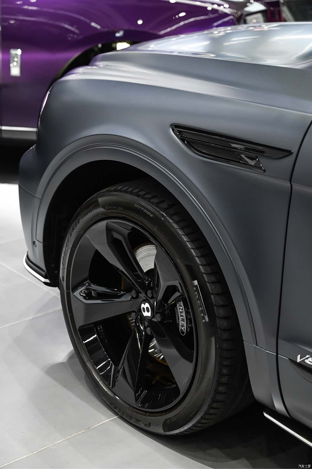 Bentley Bentayga, 2021 18