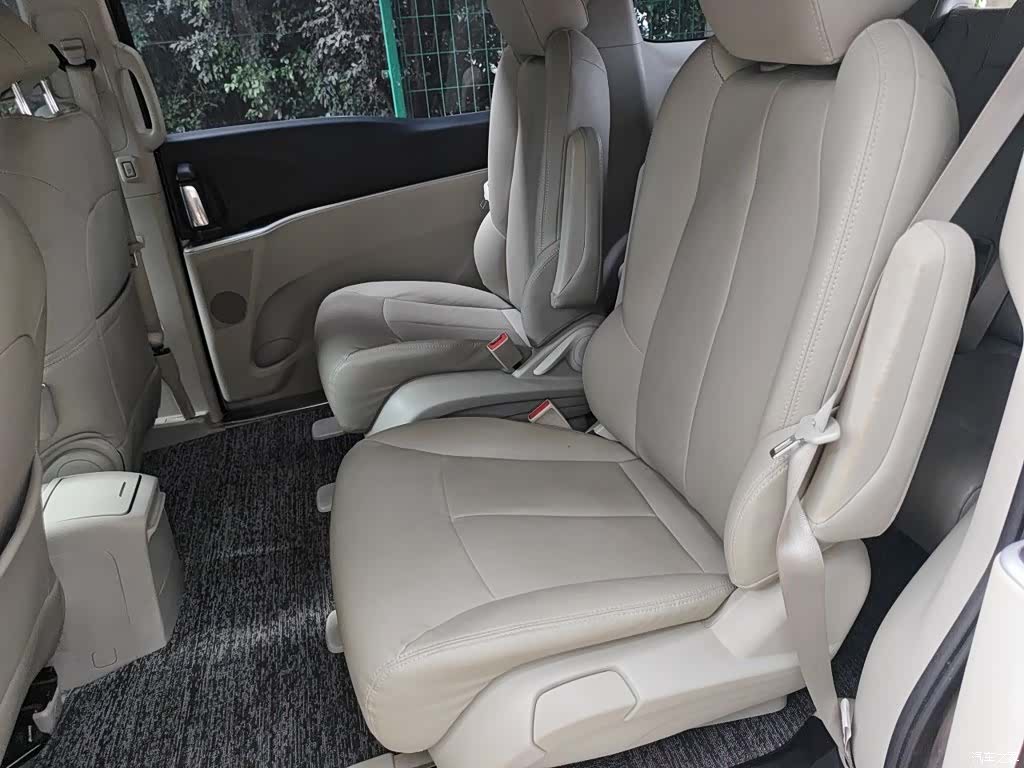 Buick GL8, 2022 15