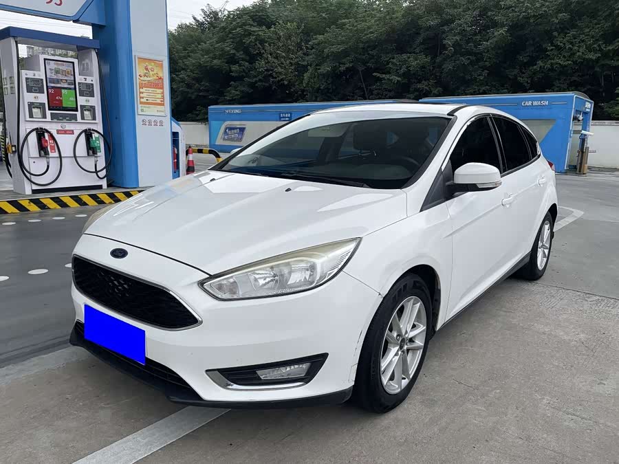 Ford Focus 2015, фото 1