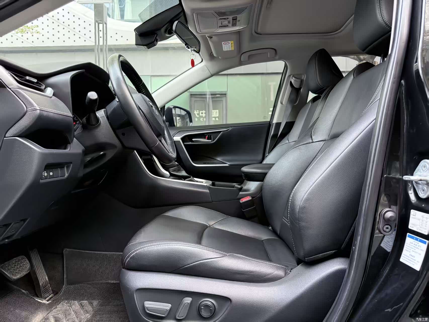 Toyota Wildlander, 2021 9