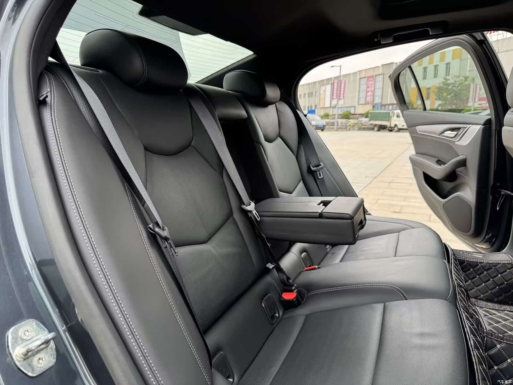 Cadillac CT5, 2021 24