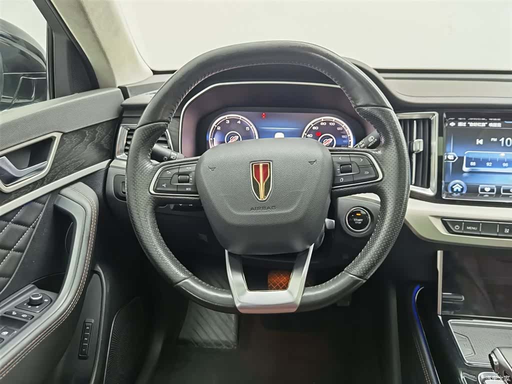 Hongqi HS7, 2022 11
