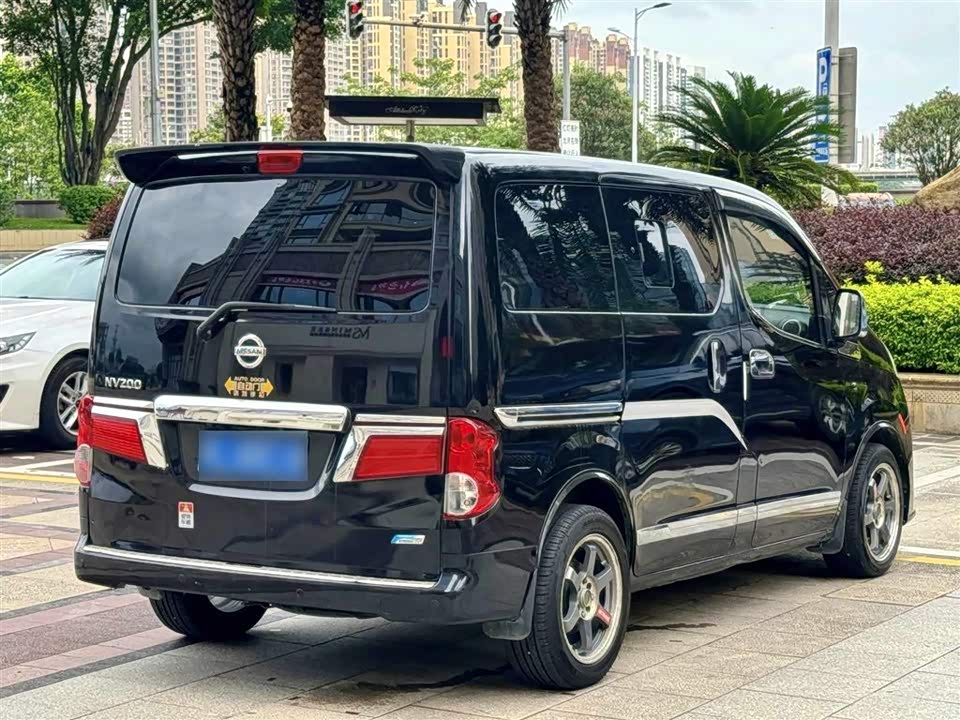 Nissan NV200 Nissan NV200