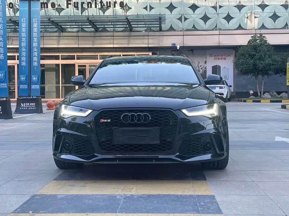 Audi RS 6 Audi RS 6