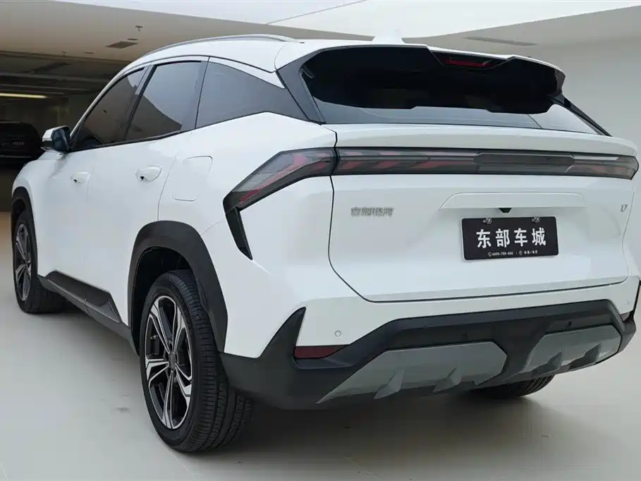 Geely Galaxy Galaxy L7